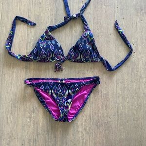BECCA 2 piece swimsuit